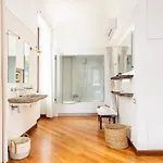 Noseda Guest house 4*
